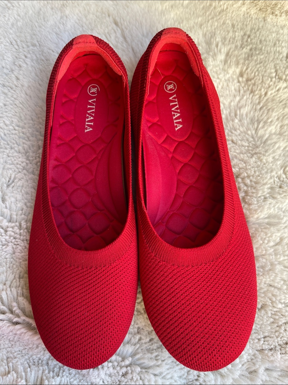 Vivaia Round Toe Women's Red Knit Ballet Flats Size 39